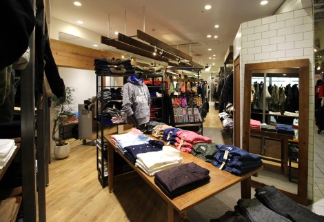 141022blueport_yokosuka_03